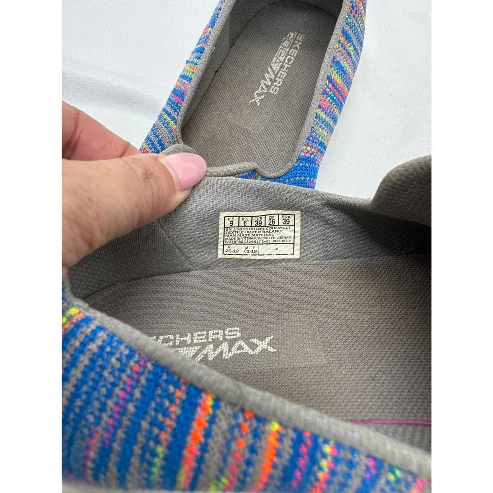 Skechers GOwalk Max Womens 9 Rainbow Space Dye Slip On Sneakers 15615